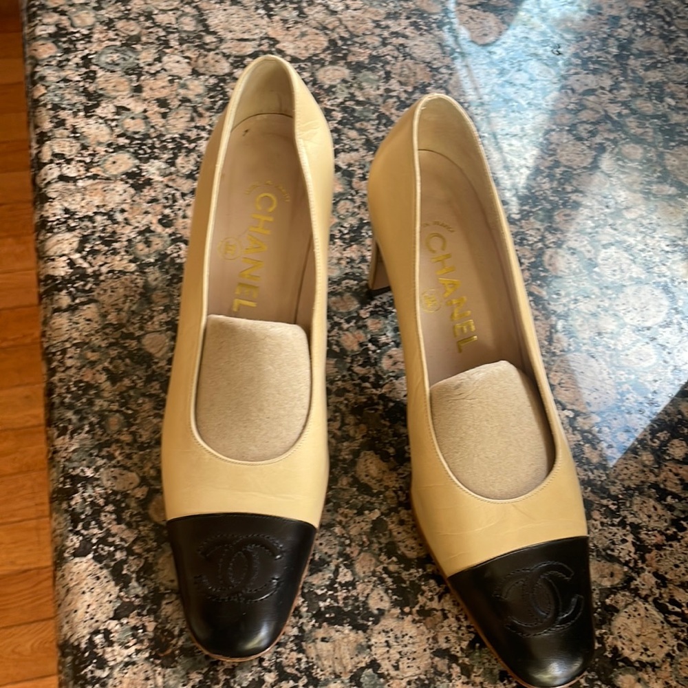 Classic & beautiful heels, worn a few times; excellent condition, no scratches.
